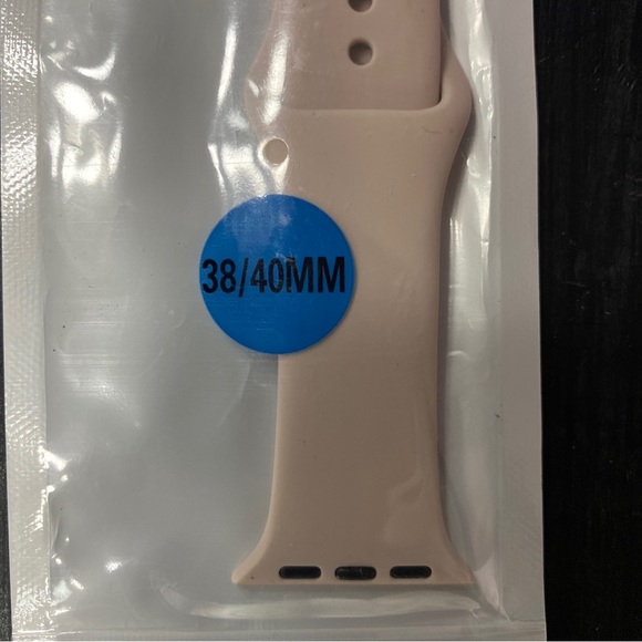 silicone watch band for apple iwatch 38/40mm pink - Picture 3 of 4